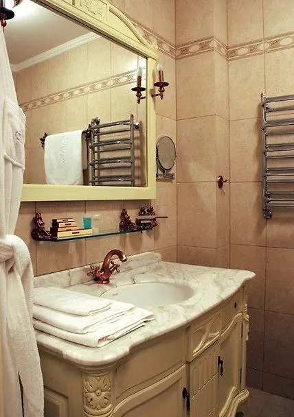 ****  Visak Hotel Kiev Ucraina